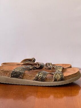 Mephisto Hannel snakeskin print women's sandals | US 9.5